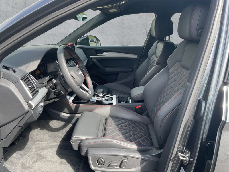 Audi Q5 55 TFSI e QU S-LINE MATRIX+HuD+AHK — photo 12