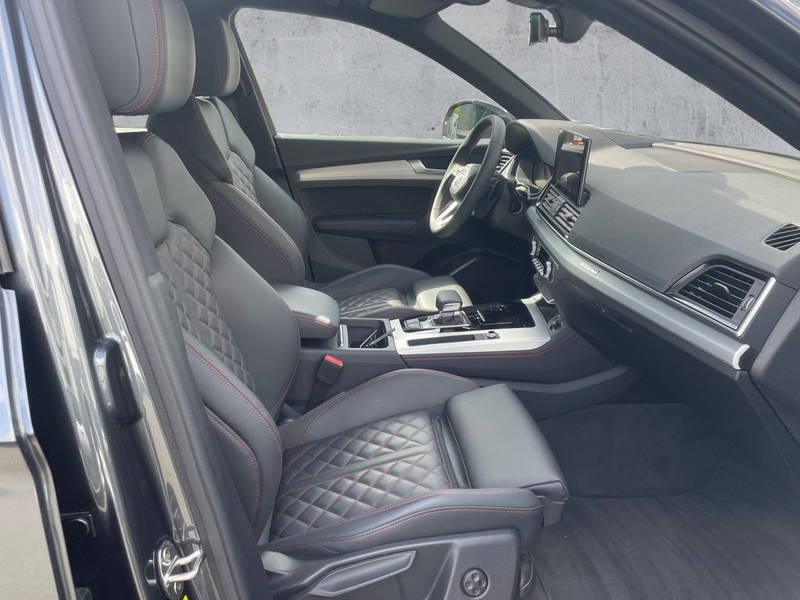 Audi Q5 55 TFSI e QU S-LINE MATRIX+HuD+AHK — photo 13