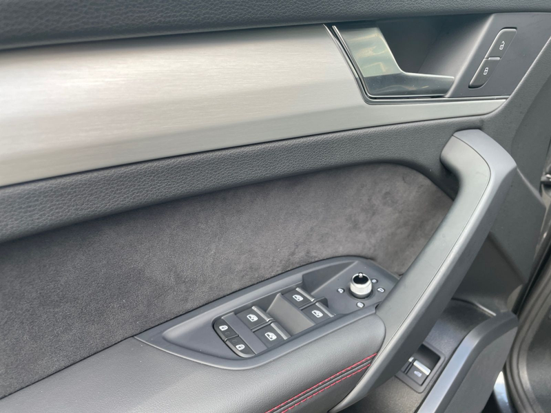 Audi Q5 55 TFSI e QU S-LINE MATRIX+HuD+AHK — photo 15