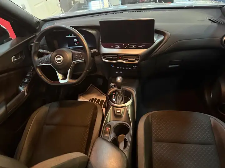 Nissan Juke 2025, foto 8