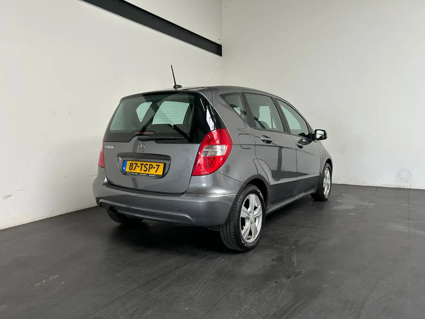 Mercedes-Benz A 160 BlueEFFICIENCY Business Class. 11-2026 APK! Gris - 2