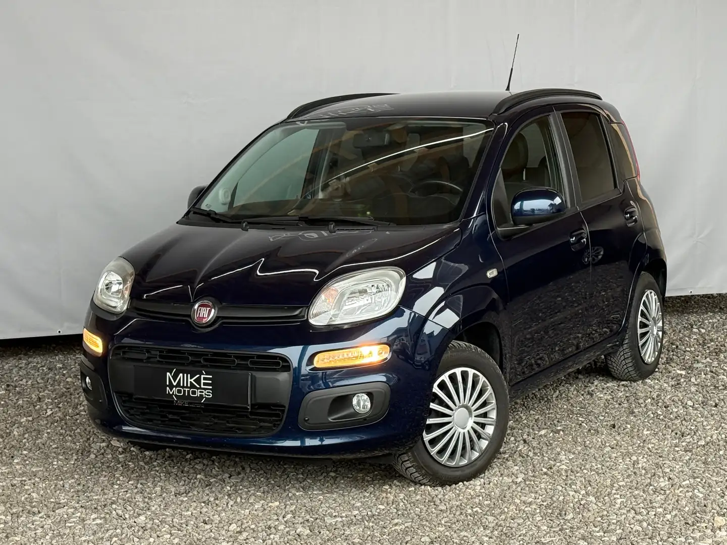 Fiat Panda 1,2 Lounge Blau - 2