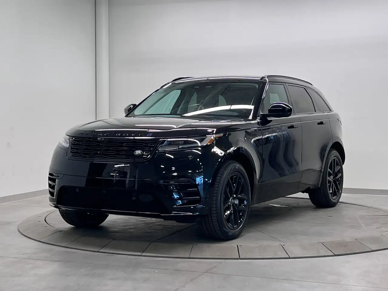 2026 Land Rover Range Rover Velar