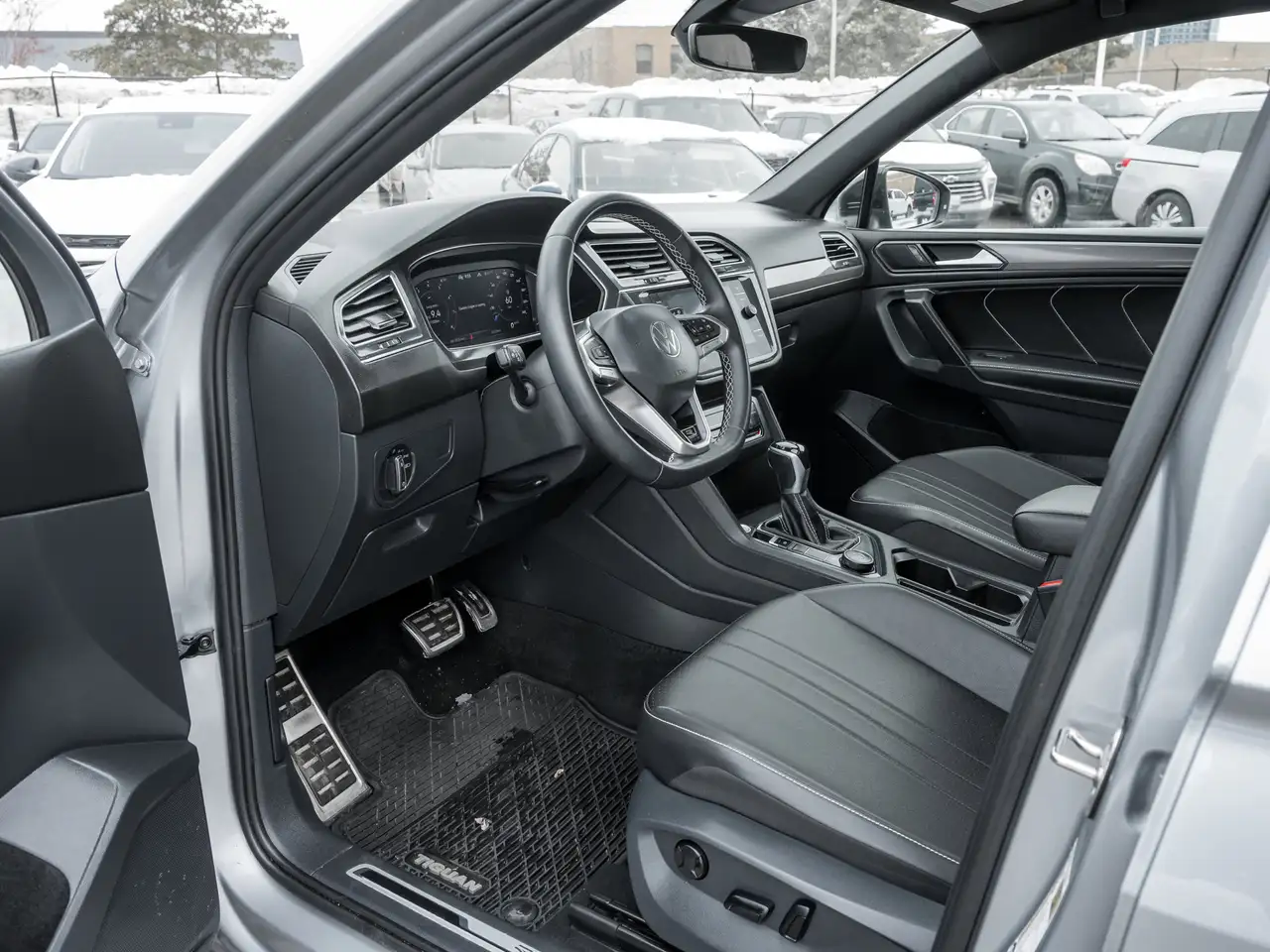 Volkswagen Tiguan снимка Volkswagen Tiguan