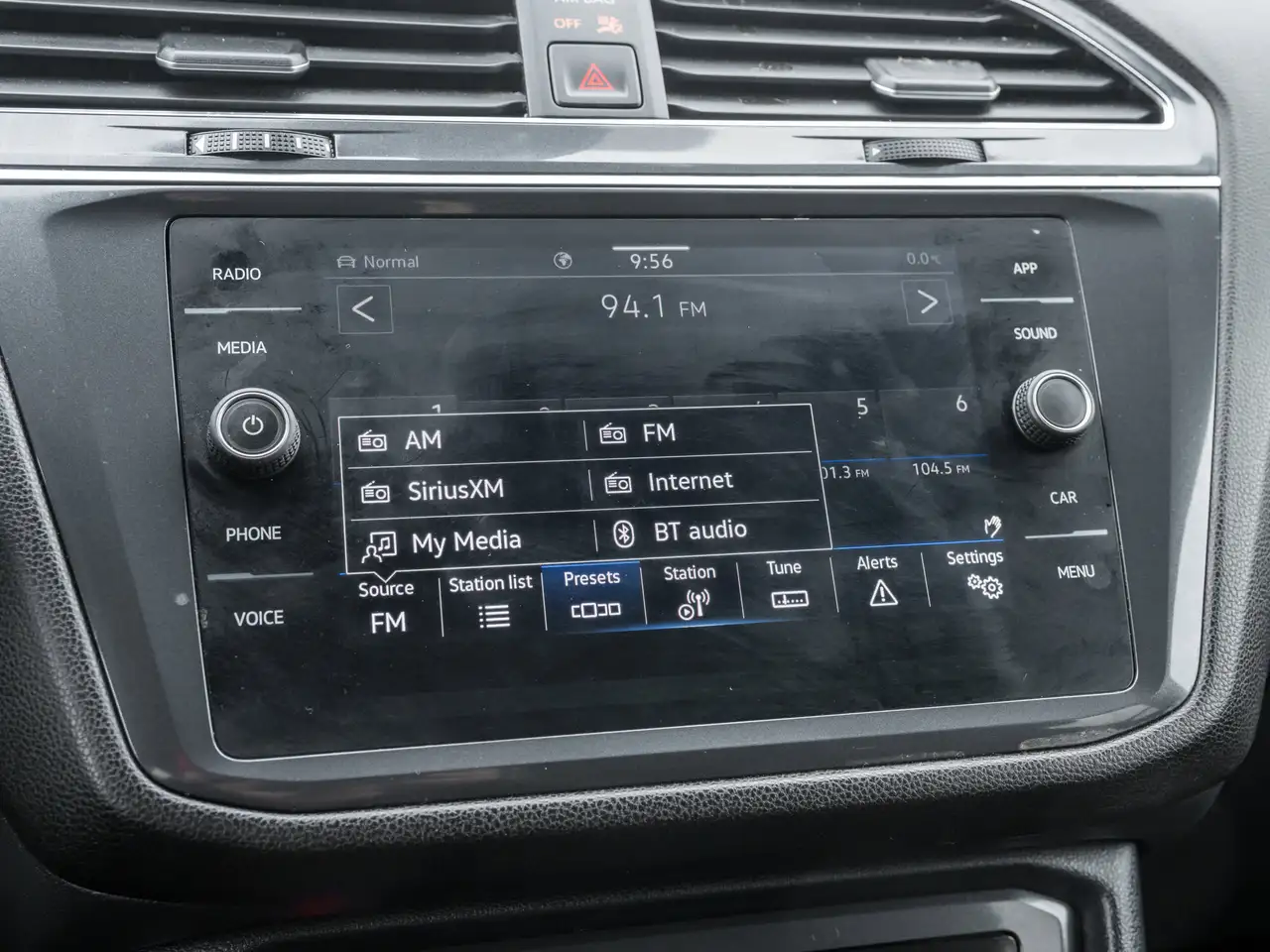 Volkswagen Tiguan снимка Volkswagen Tiguan