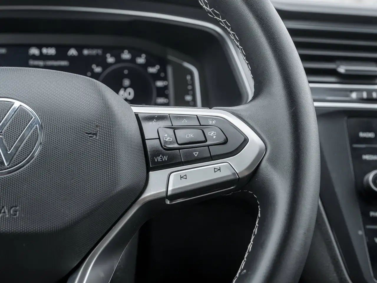 Volkswagen Tiguan снимка Volkswagen Tiguan