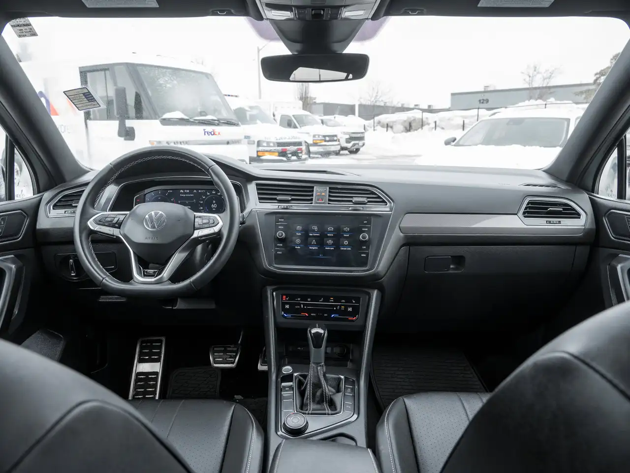 Volkswagen Tiguan снимка Volkswagen Tiguan
