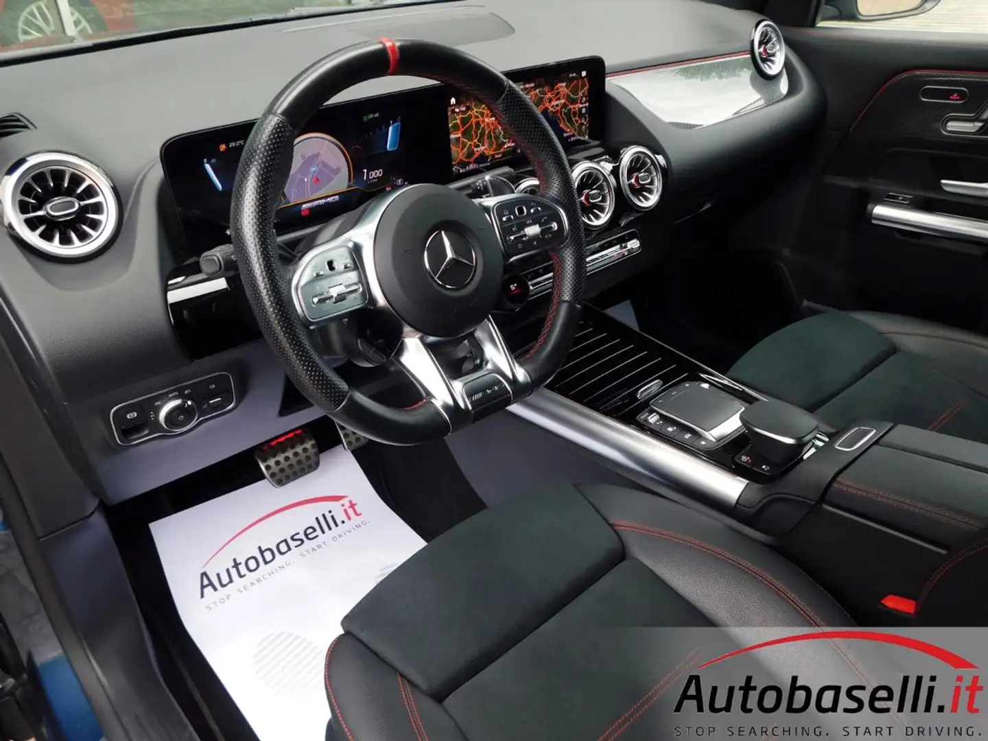 Mercedes-Benz GLA 35 AMG GLA 35 AMG SUV 4MATIC 306CV Albastru - 2