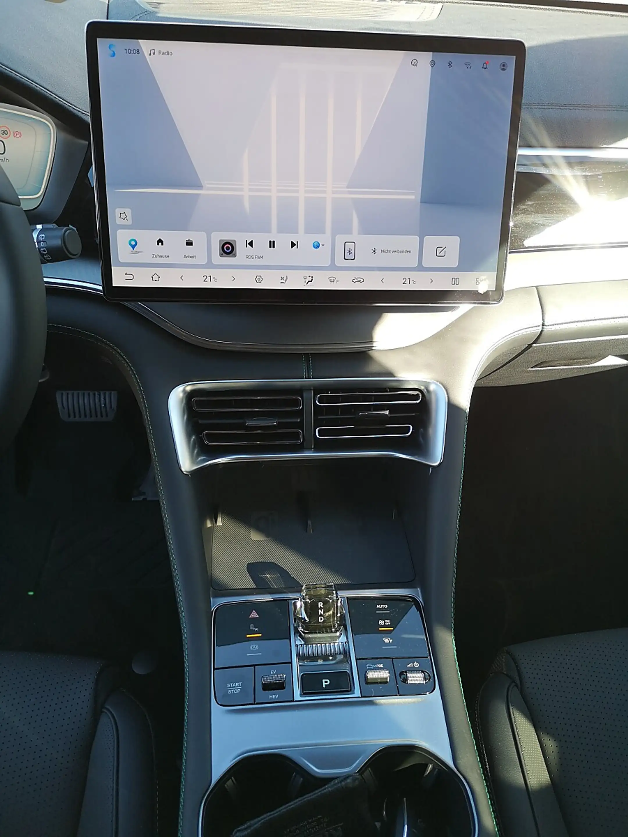 BYD Seal U PHEV Design AWD — photo 15