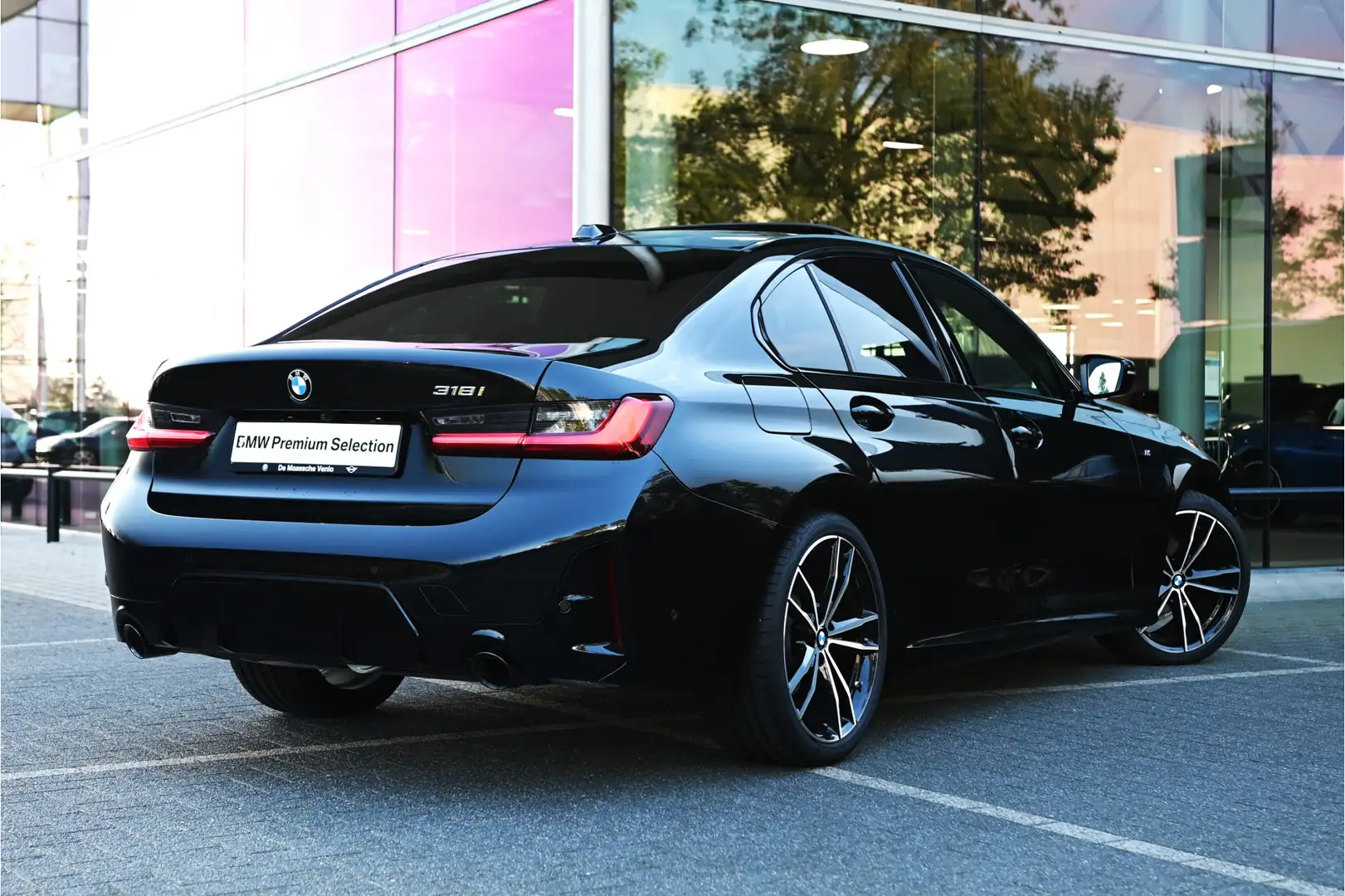 BMW 318 3 Serie 318i M Sport Automaat / Schuif-kanteldak / Noir - 2