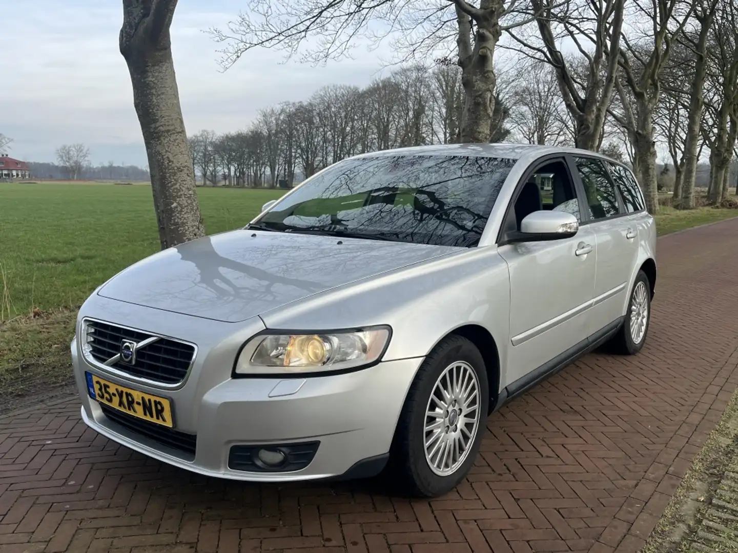 Volvo V50 1.8 Edition 2007 Facelift Benzine Grijs - 1