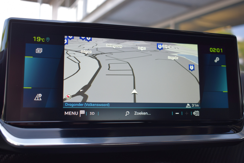 Peugeot e-2008 EV GT 50 kWh | 360° Camera | Climate + Cruise Cont — photo 12