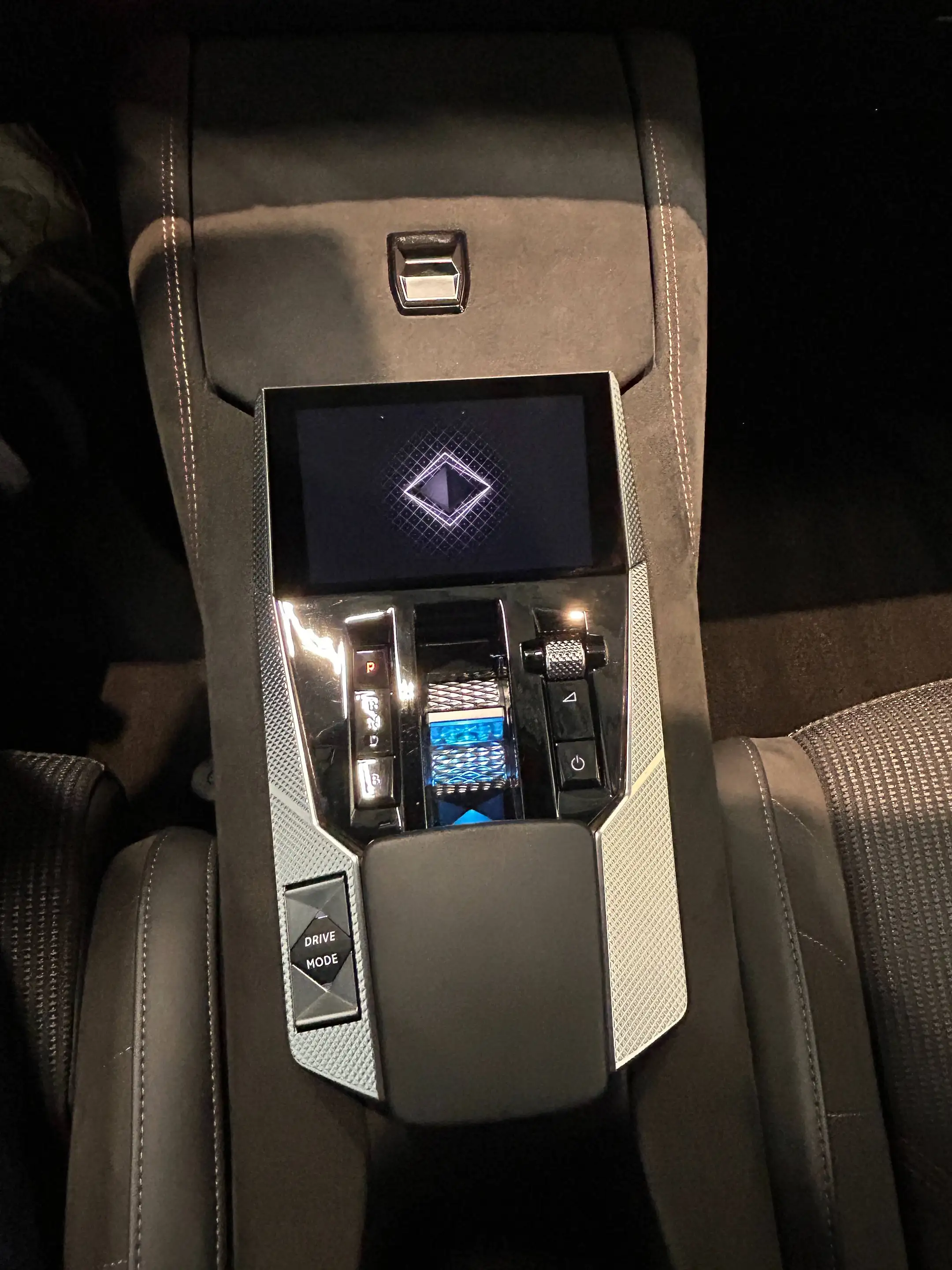 DS Automobiles DS 4 DS 4 PHEV 1.6 E-TENSE Performance Line (165 kW) — photo 16
