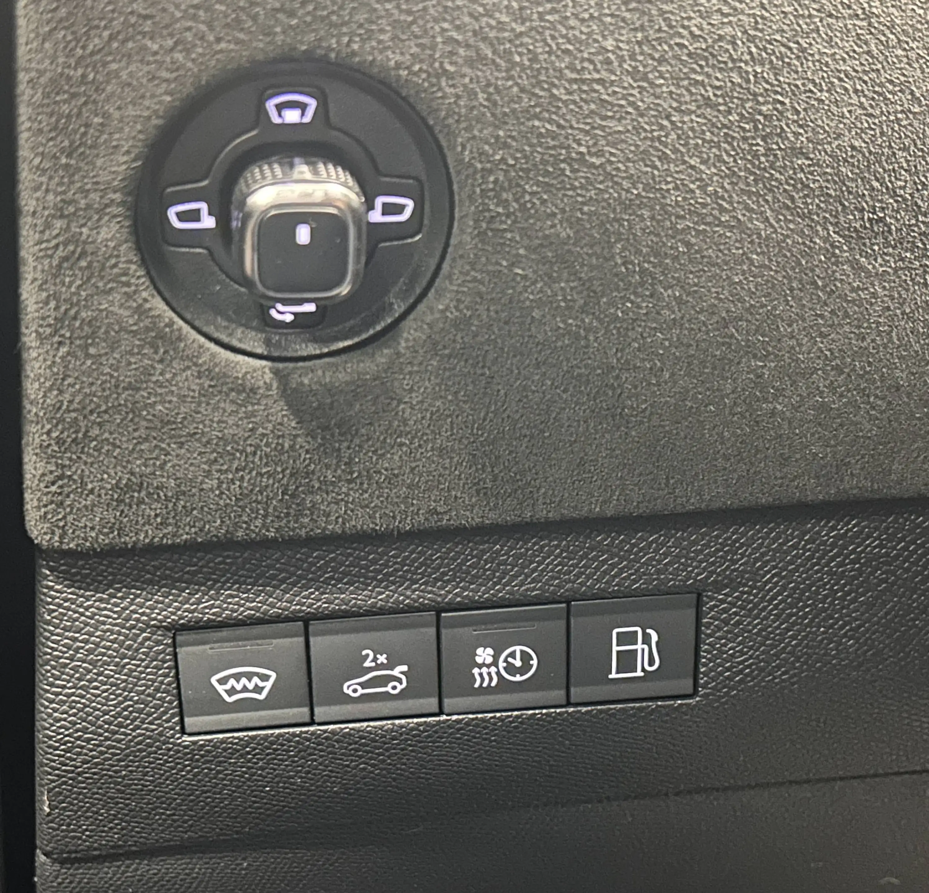 DS Automobiles DS 4 DS 4 PHEV 1.6 E-TENSE Performance Line (165 kW) — photo 21
