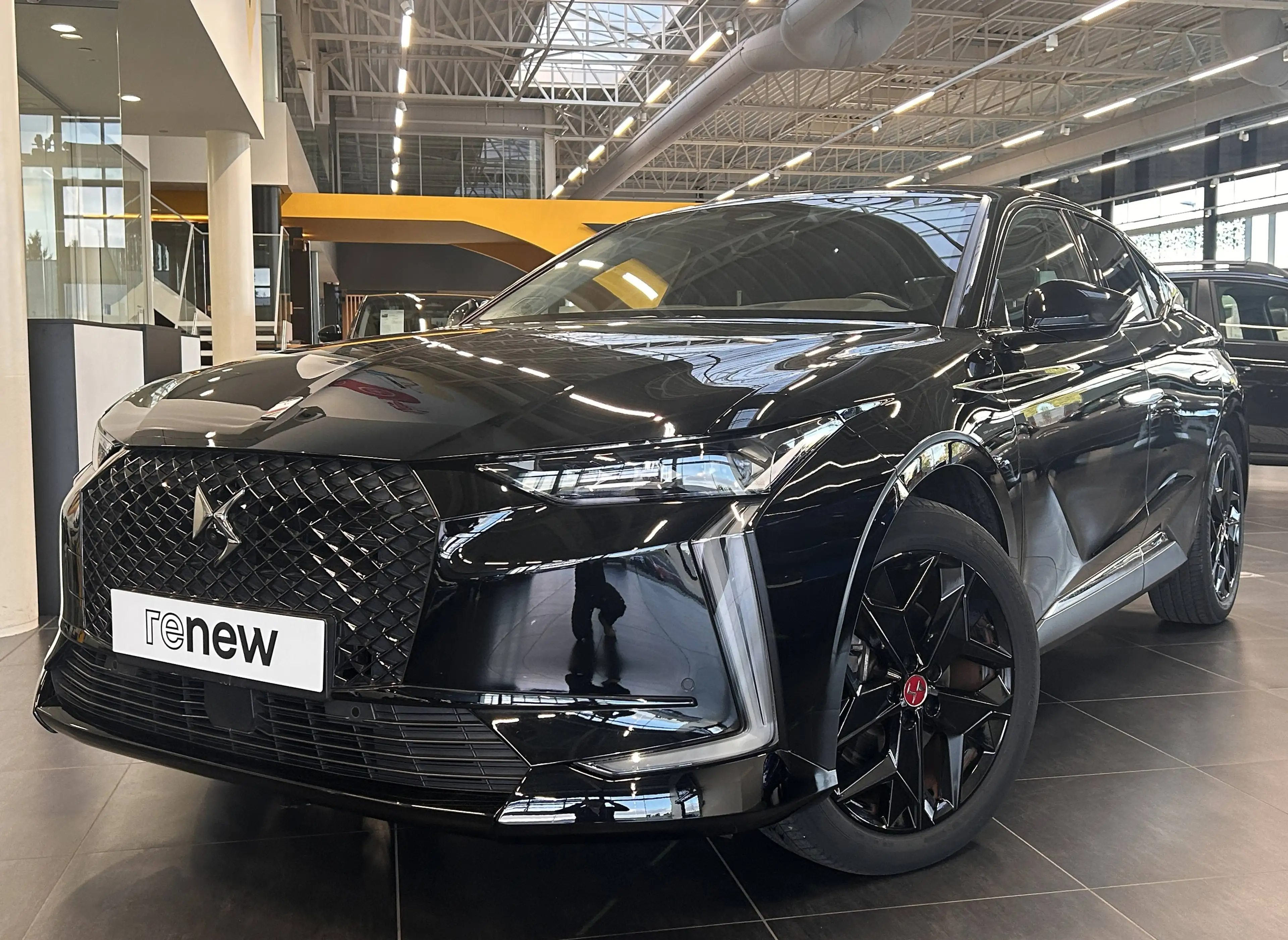 DS Automobiles DS 4 DS 4 PHEV 1.6 E-TENSE Performance Line (165 kW)