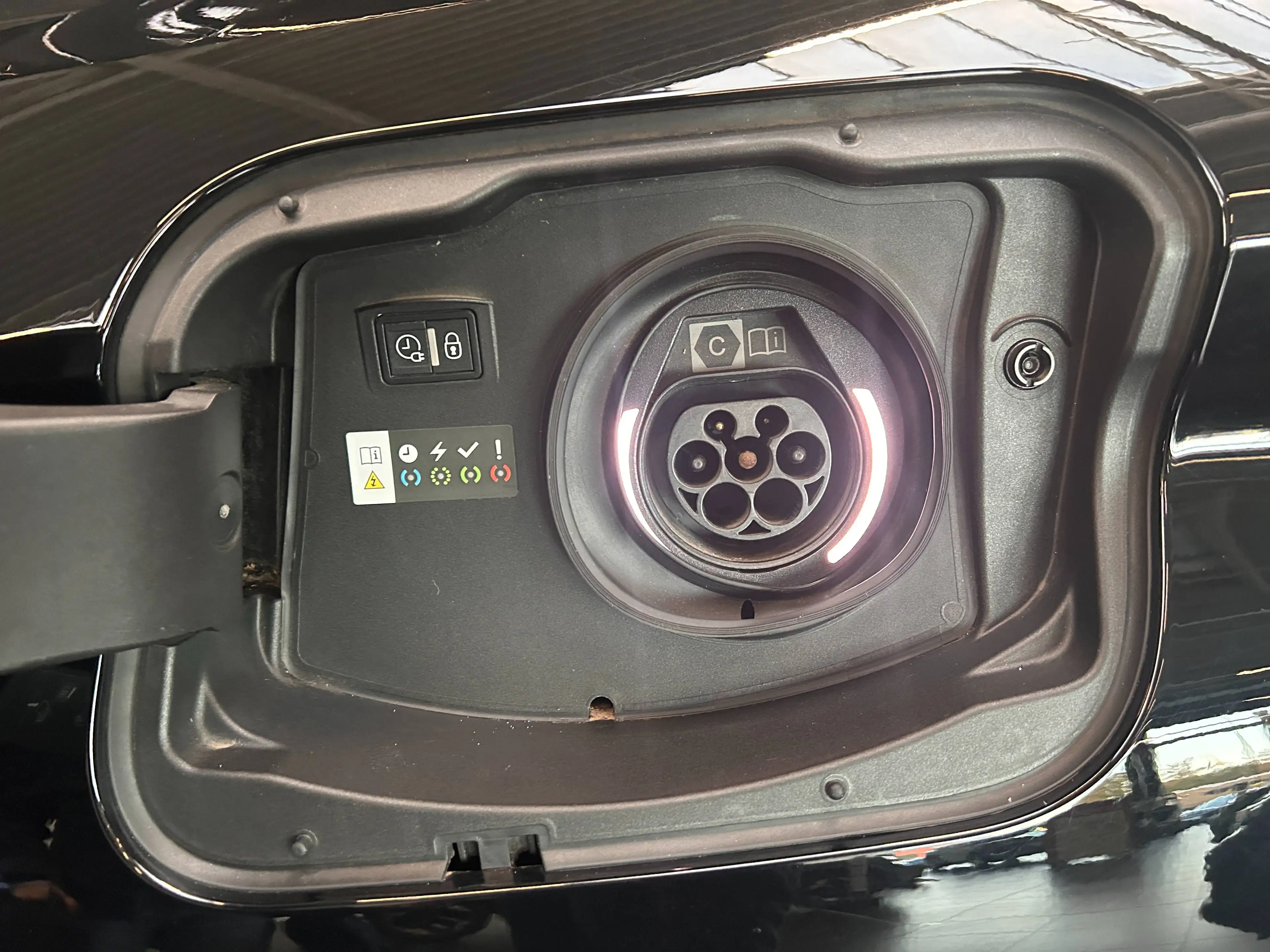 DS Automobiles DS 4 DS 4 PHEV 1.6 E-TENSE Performance Line (165 kW) — photo 34