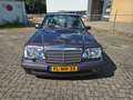 Mercedes-Benz E 500 500E Rood - thumbnail 4