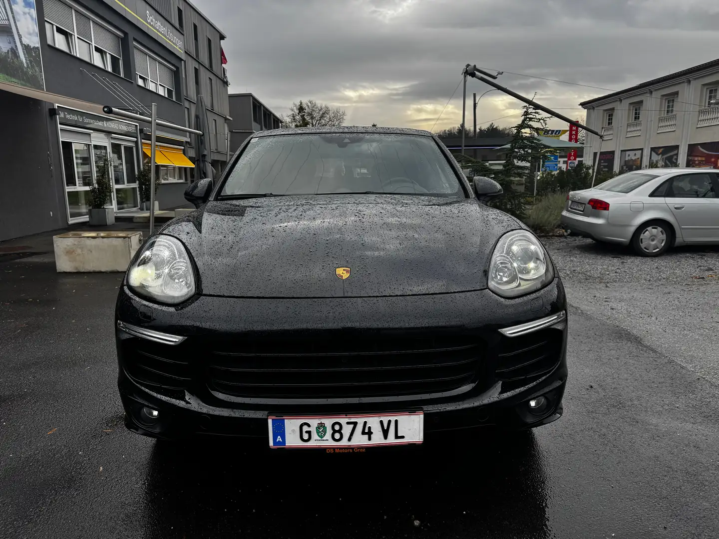 Porsche Cayenne II 3,0 TDI Aut. *BLACK WEEK SALE* Schwarz - 2