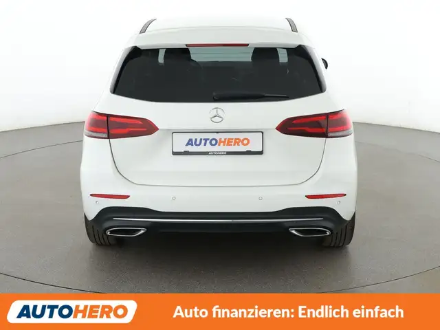 Mercedes-Benz B-Class view 5