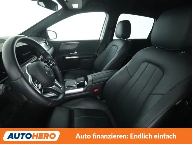 Mercedes-Benz B-Class view 10
