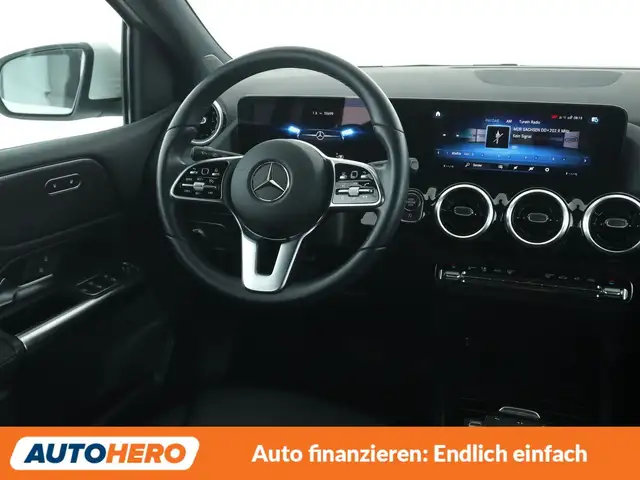 Mercedes-Benz B-Class view 13