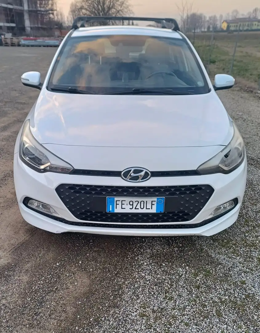 Hyundai i20 i20 II 2015 5p 1.1 crdi Style 75cv Wit - 2