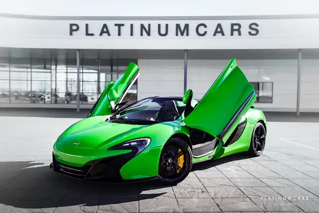 McLaren 650S Spider Spider 3.8 V8 Biturbo 650 ch - Carbone - Lift