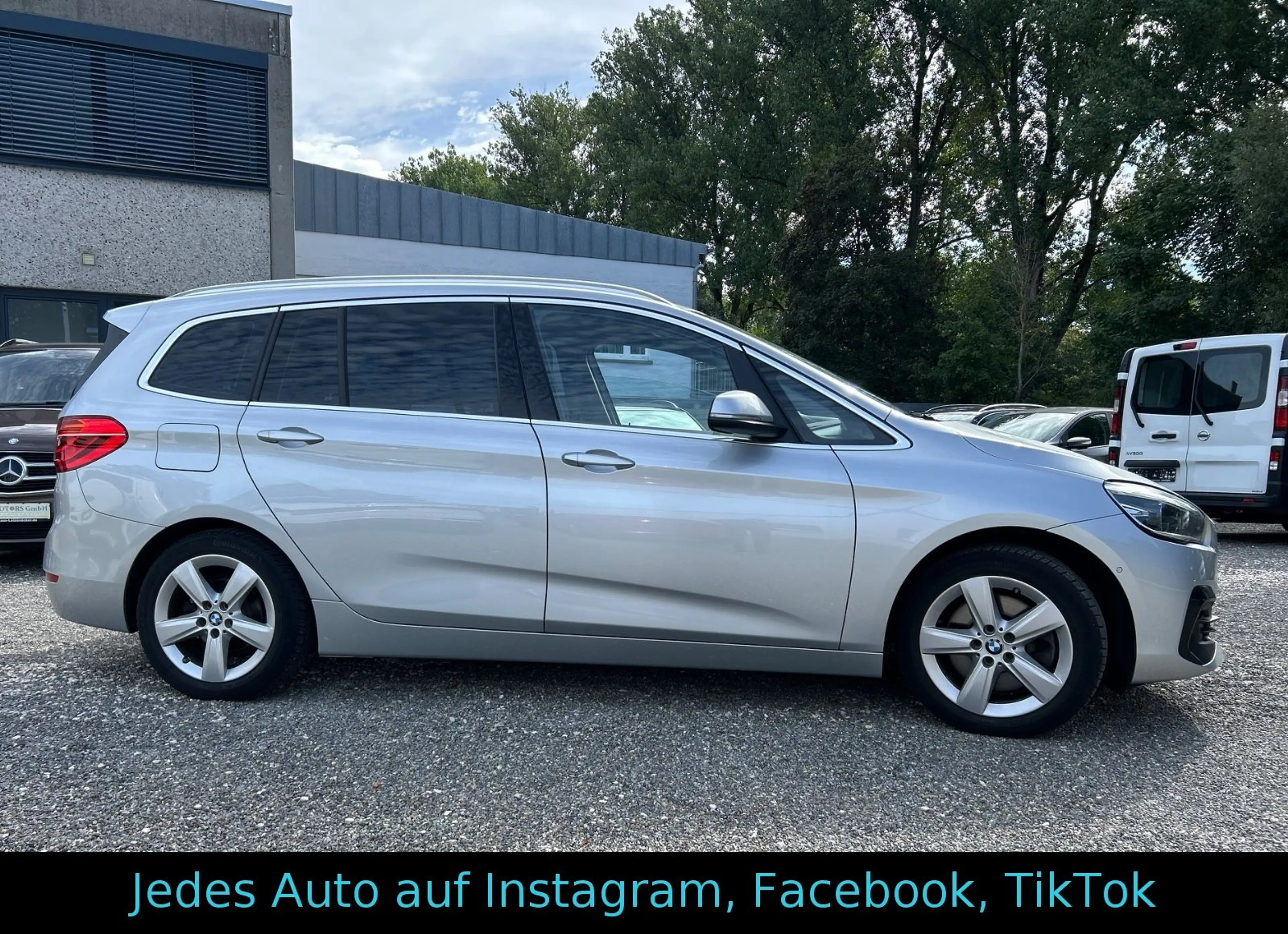 BMW 218 d Gran Tourer Automatik / LED — photo 5