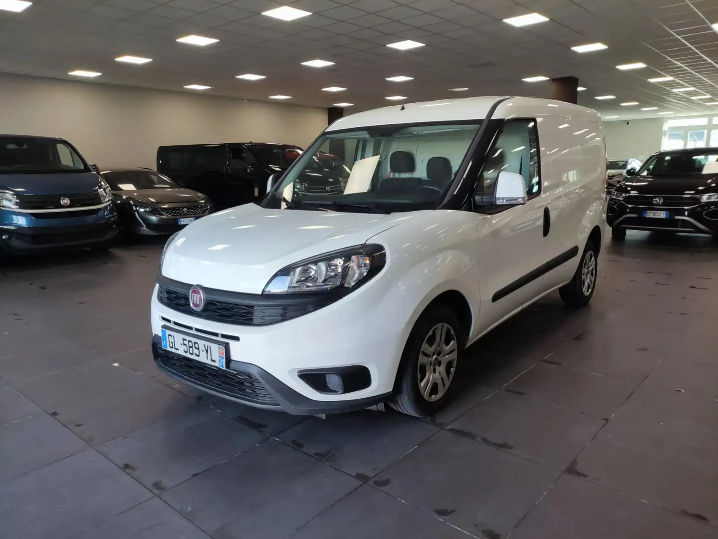 Fiat doblo 1.6 mj 105cv  business Weiß - 2