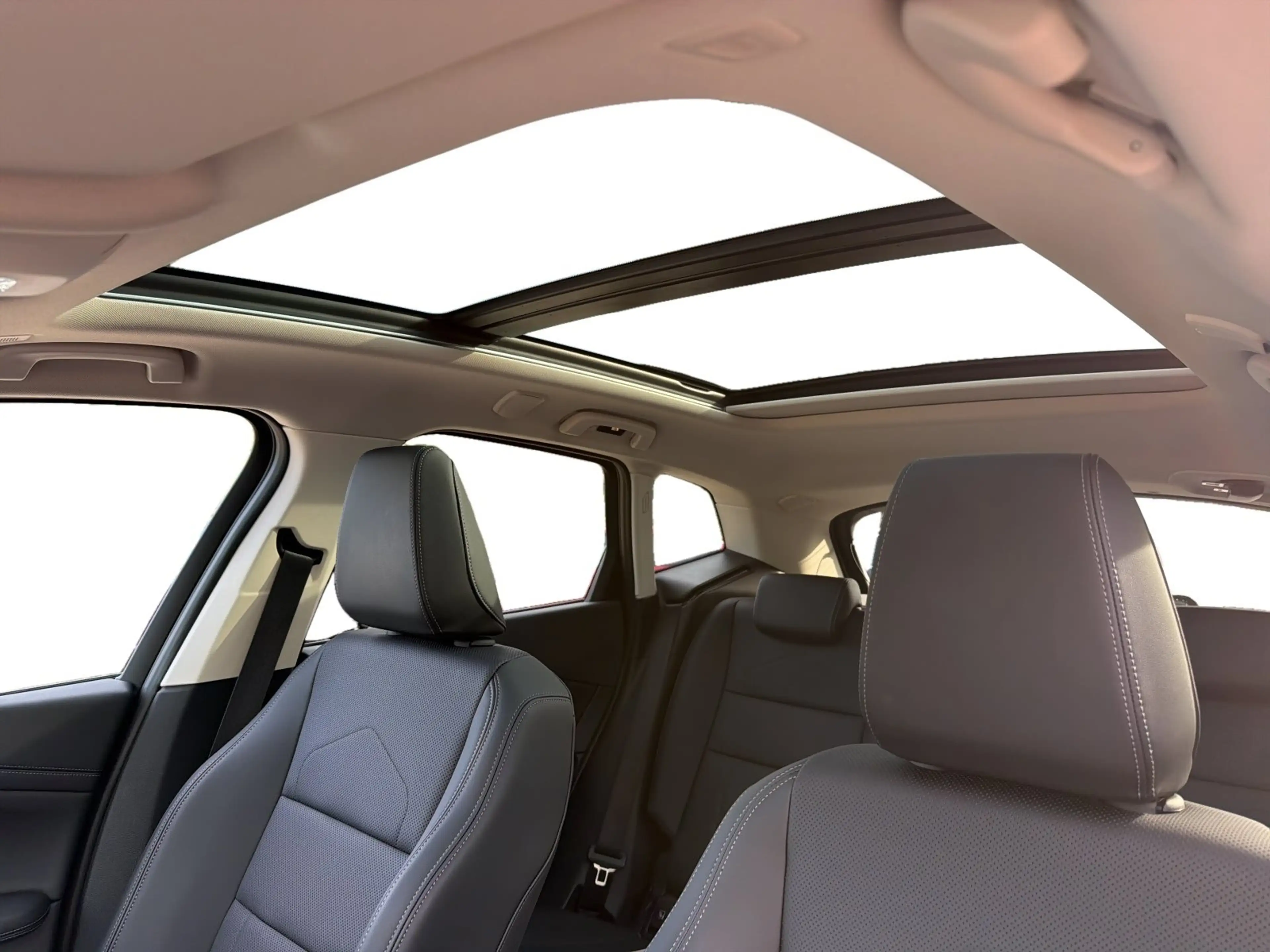 BMW 220 i Active Tourer AHK PANO RFK HIFI LED SHZ DAB — photo 23