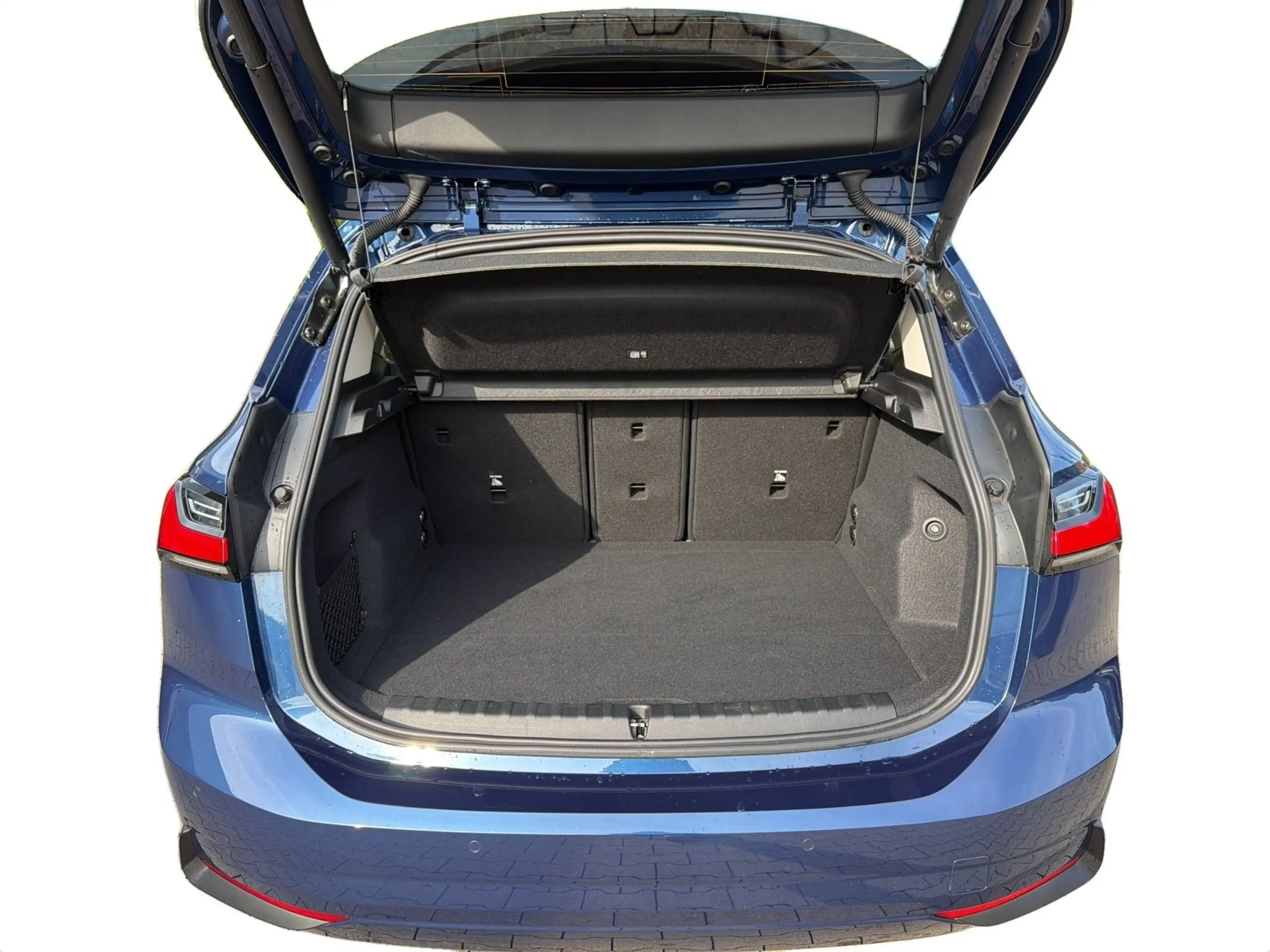 BMW 220 i Active Tourer AHK PANO RFK HIFI LED SHZ DAB — photo 19