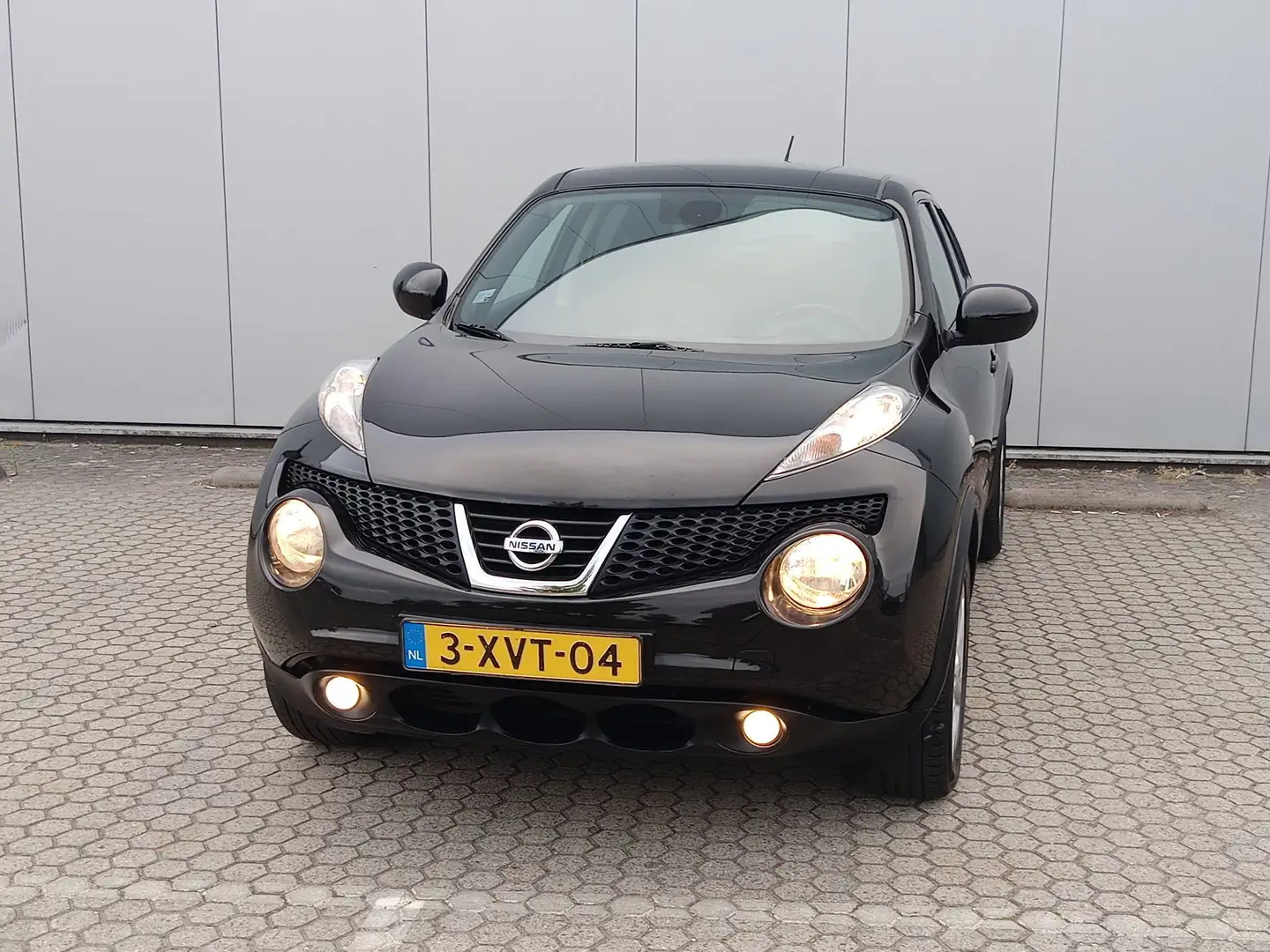 Nissan Juke Juke 1.6 Acenta Чёрный - 1