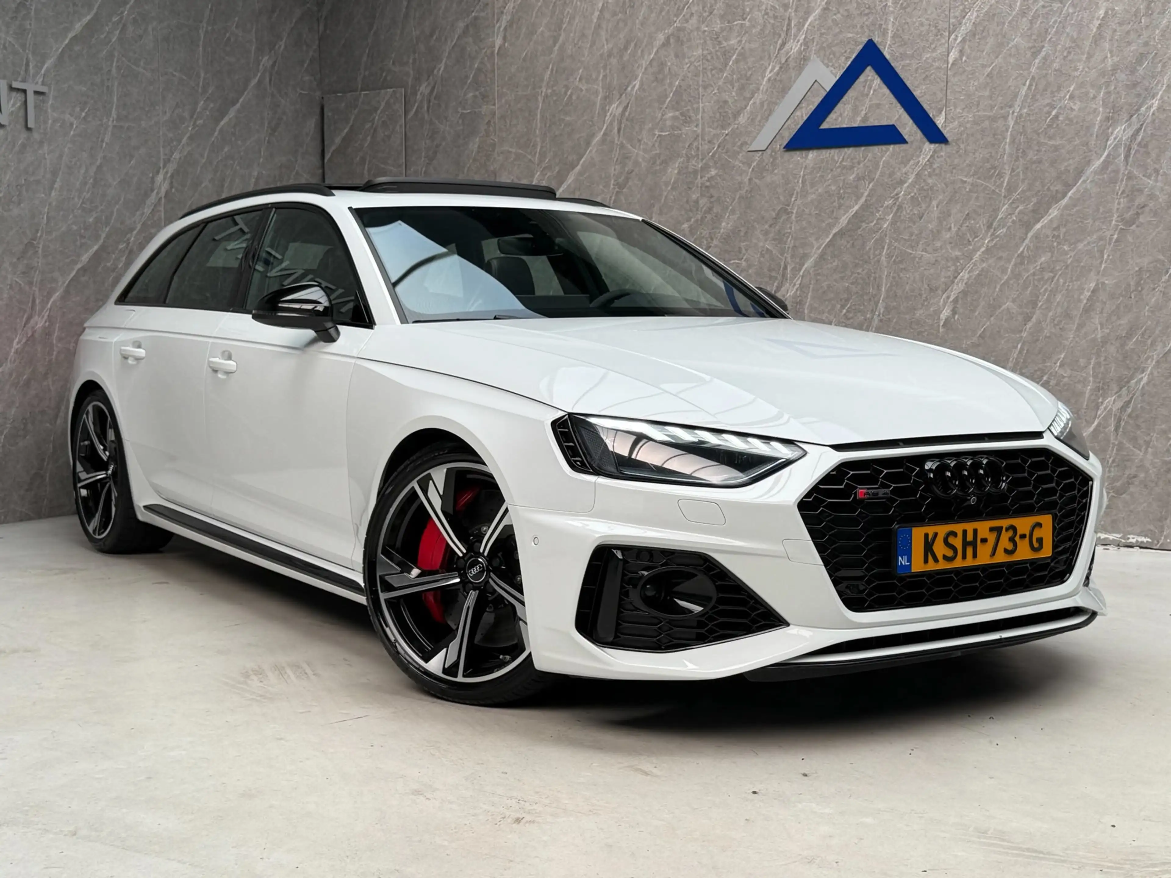Audi RS4 Avant 2.9 TFSI quattro / Keramisch / Dealer Onderh — photo 3
