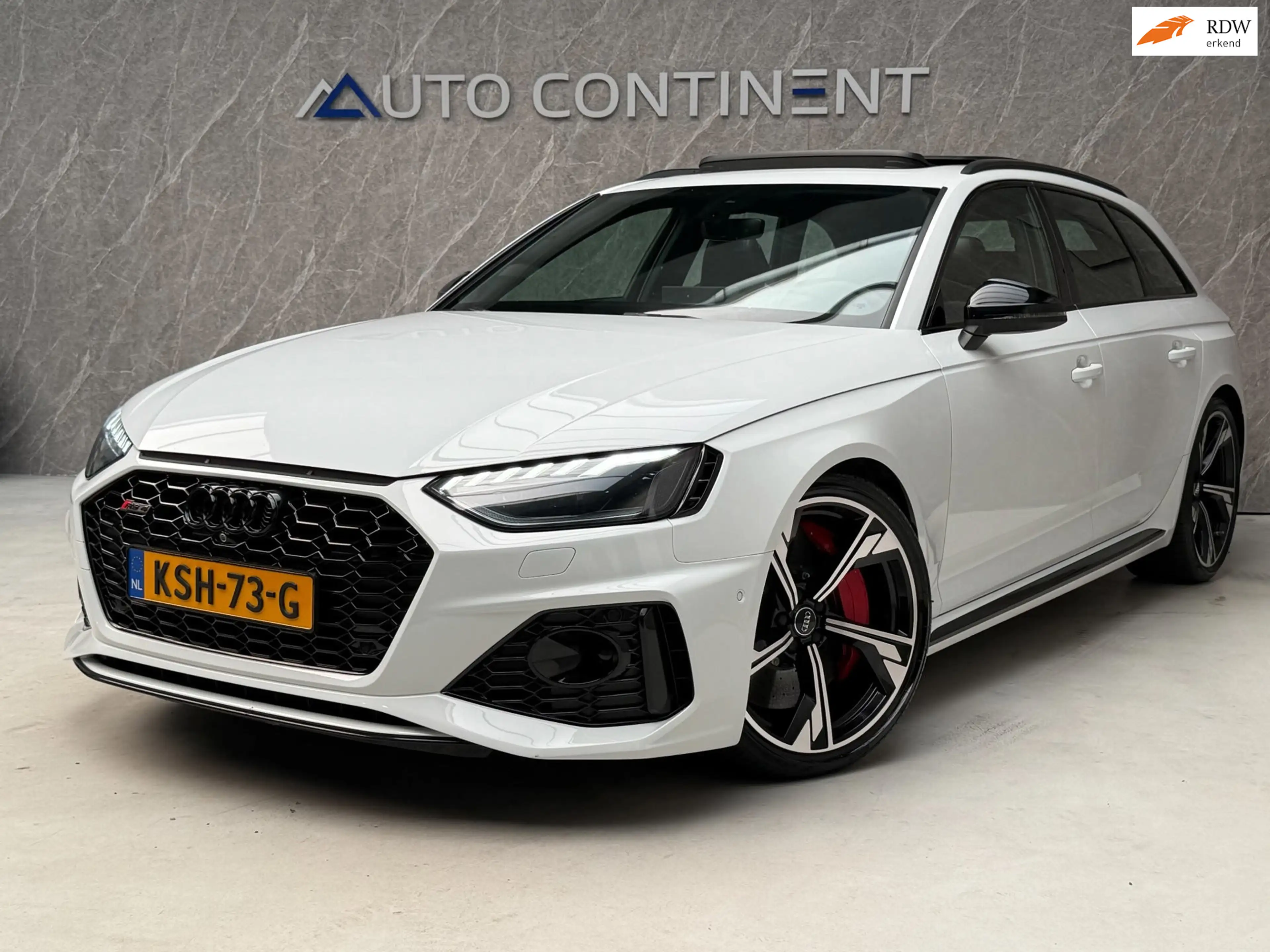 Audi RS4 Avant 2.9 TFSI quattro / Keramisch / Dealer Onderh