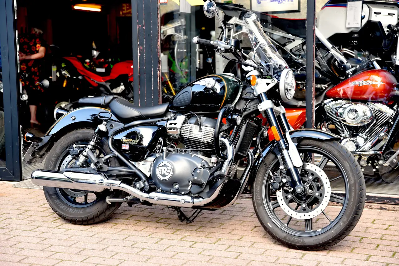 Royal Enfield Super Meteor 650