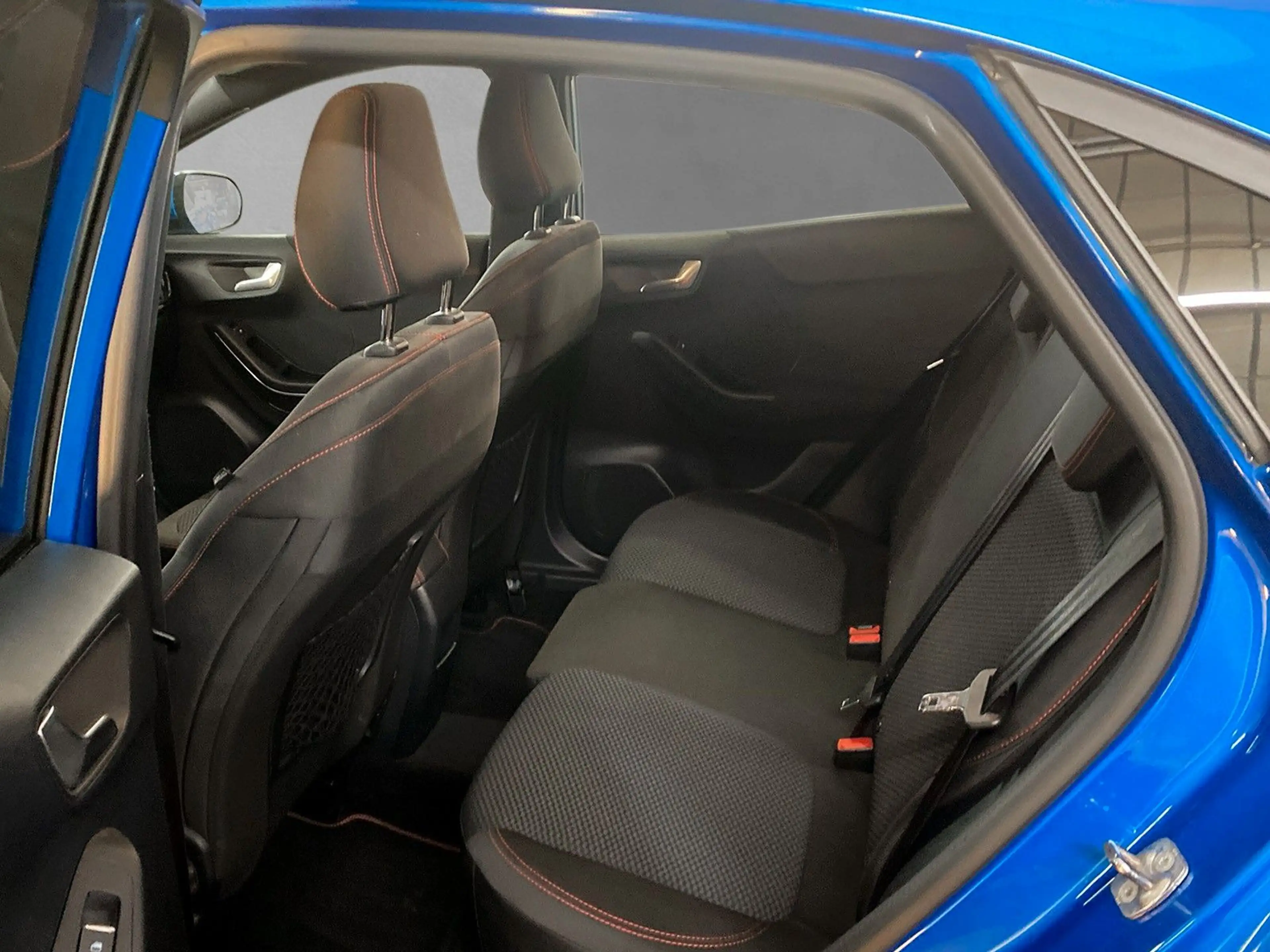 Ford Puma ST-Line — photo 10