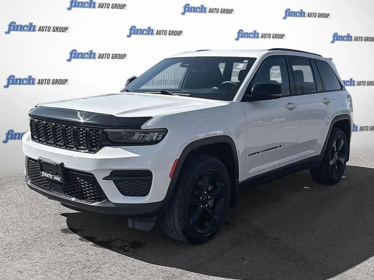 Jeep Grand Cherokee снимка Jeep Grand Cherokee