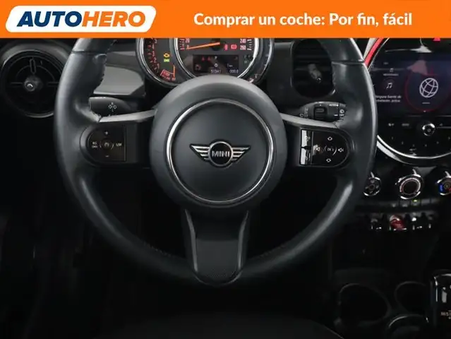 Mini Hatch view 23