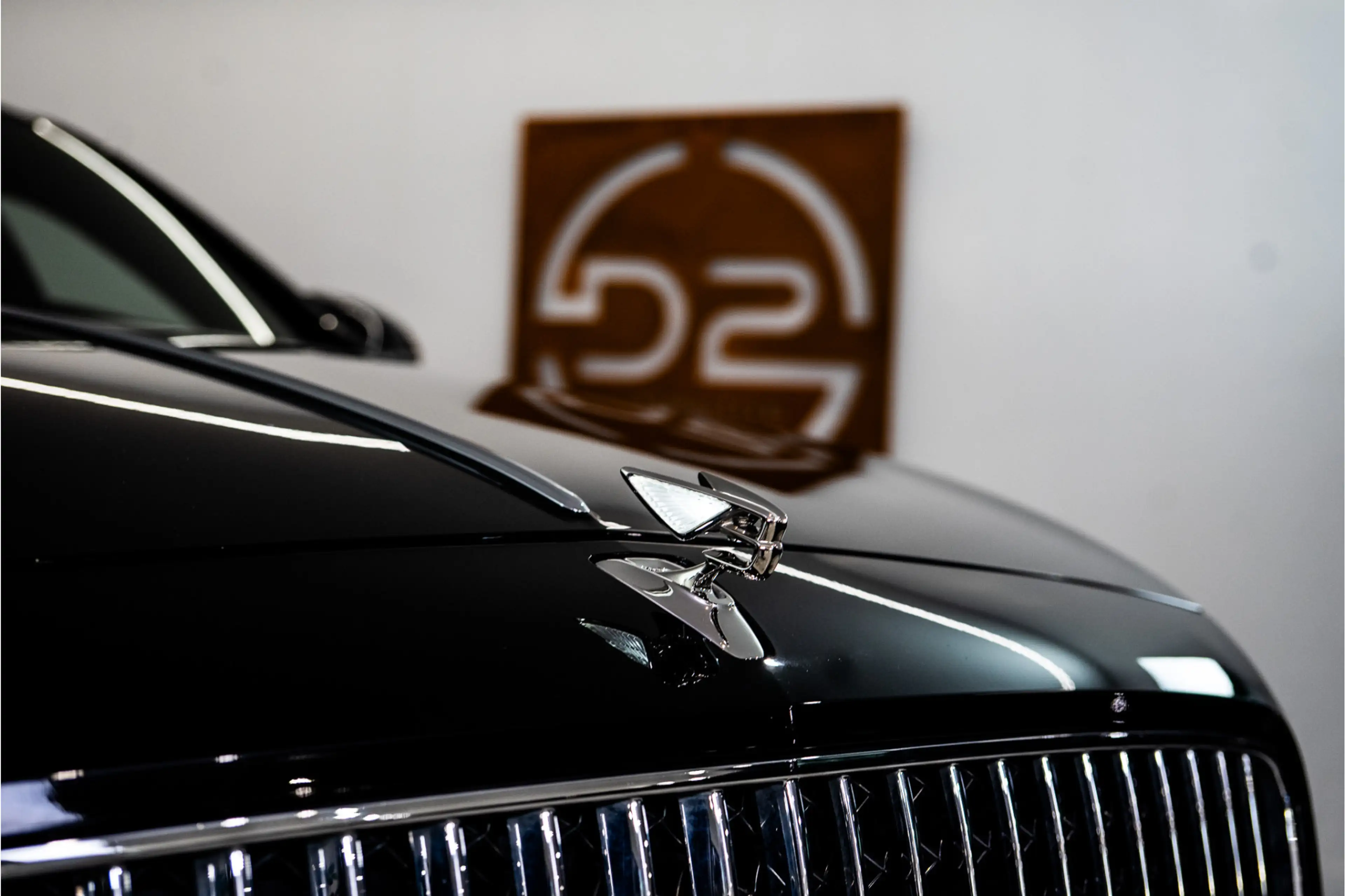 Bentley Flying Spur 2.9 V6 Hybrid Mulliner 544PK | Pano | B&O | Night — photo 12