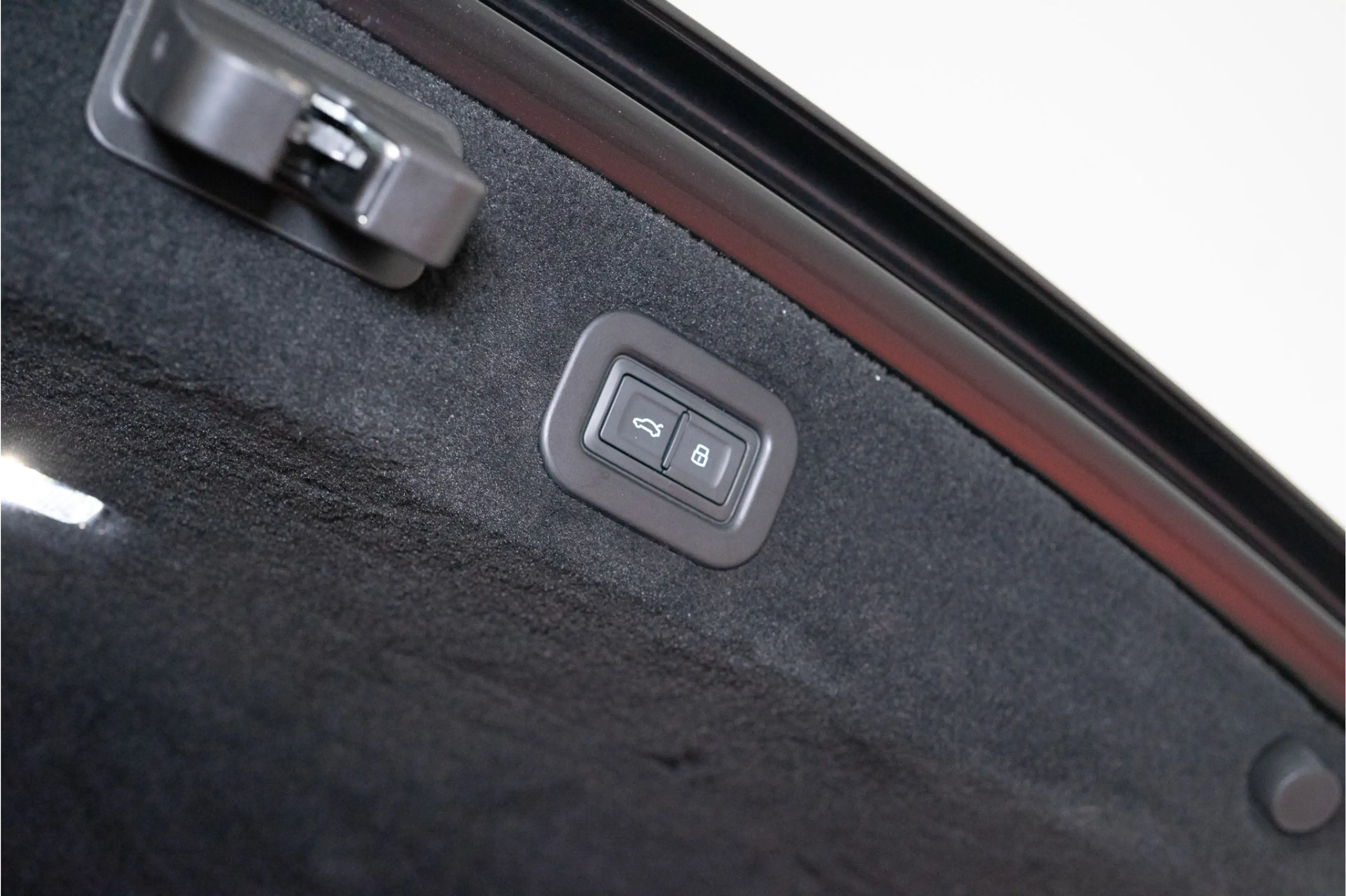 Bentley Flying Spur 2.9 V6 Hybrid Mulliner 544PK | Pano | B&O | Night — photo 22