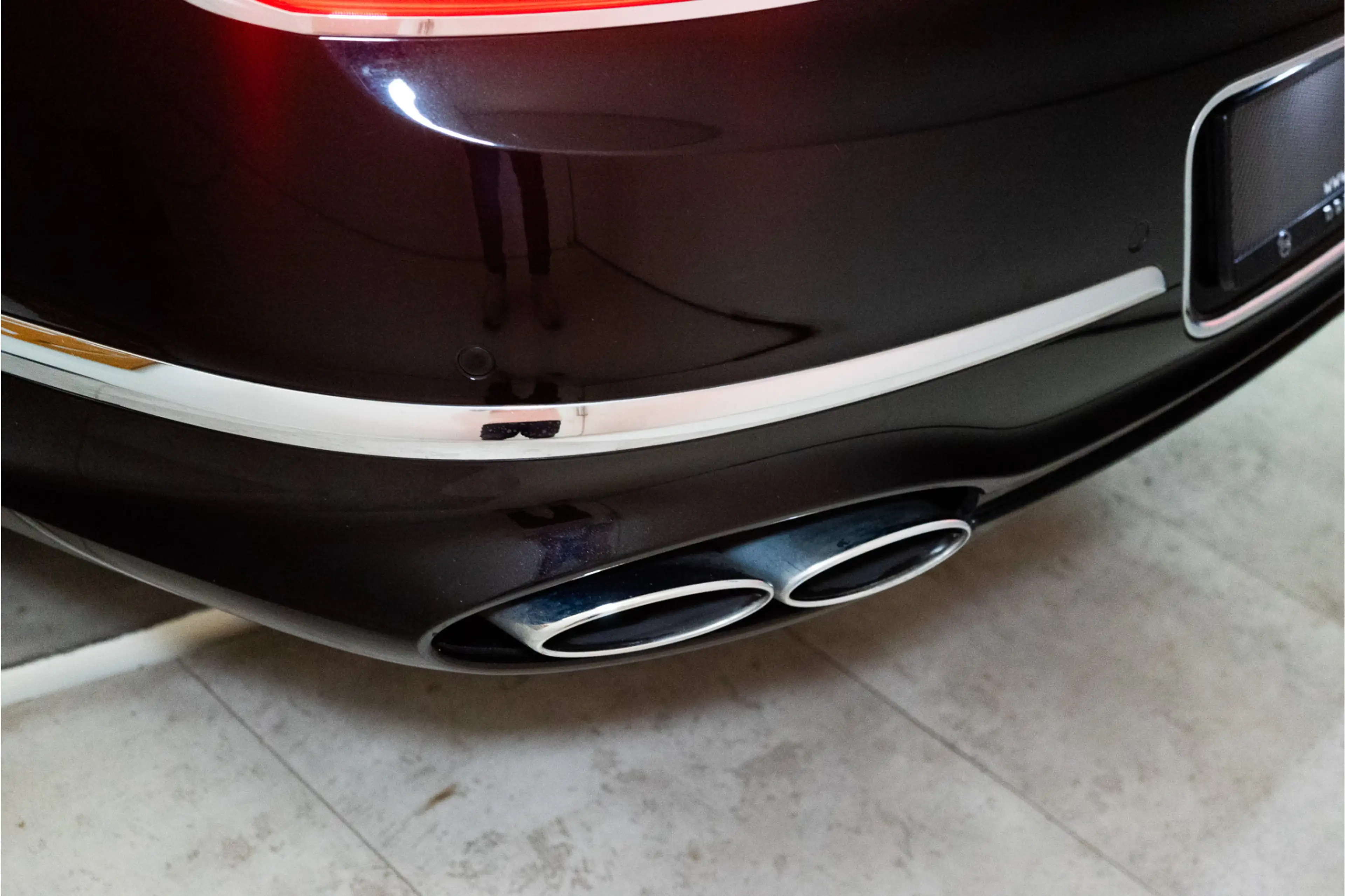 Bentley Flying Spur 2.9 V6 Hybrid Mulliner 544PK | Pano | B&O | Night — photo 20
