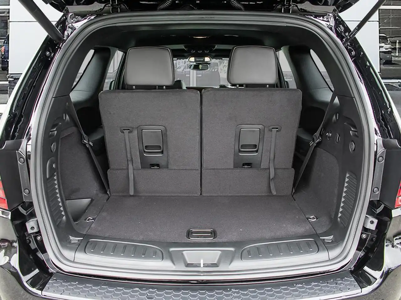 Dodge Durango снимка Dodge Durango
