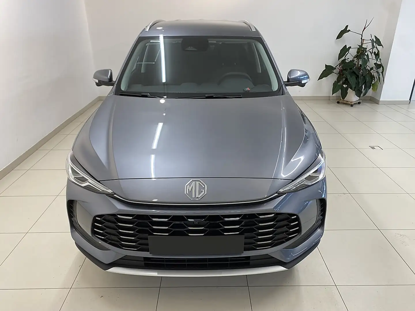 MG ZS + 1.5 Deluxe Grau - 2