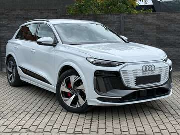 100 kWh 55 Quattro S line "Navi/Leder/360° Camera"