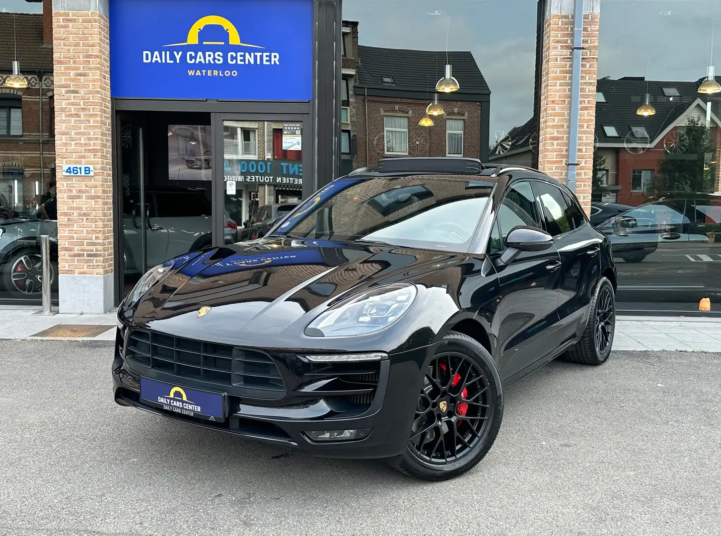 Porsche Macan GTS 3.0 V6 Bi-Turbo PDK I Service Porsche I 1 Hand Schwarz - 1