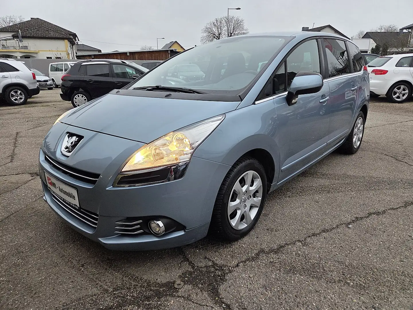 Peugeot 5008 1,6 HDI Premium FAP**** 7-SITZER**** Blau - 2