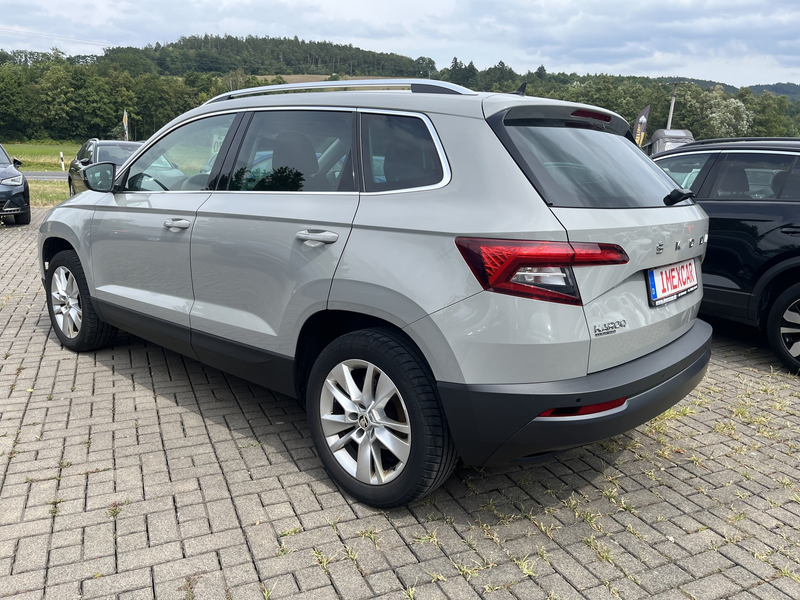 Skoda Karoq 1,5 TSI Style + AHK + Kamera + Navigation + Klimat — photo 10