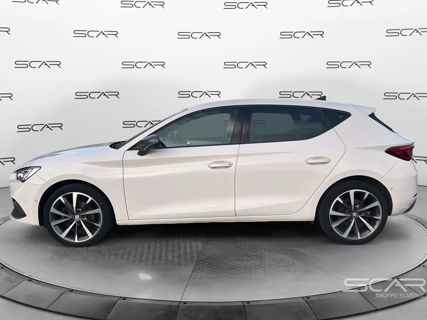 SEAT Leon Leon 1.5 TGI DSG FR Weiß - 2