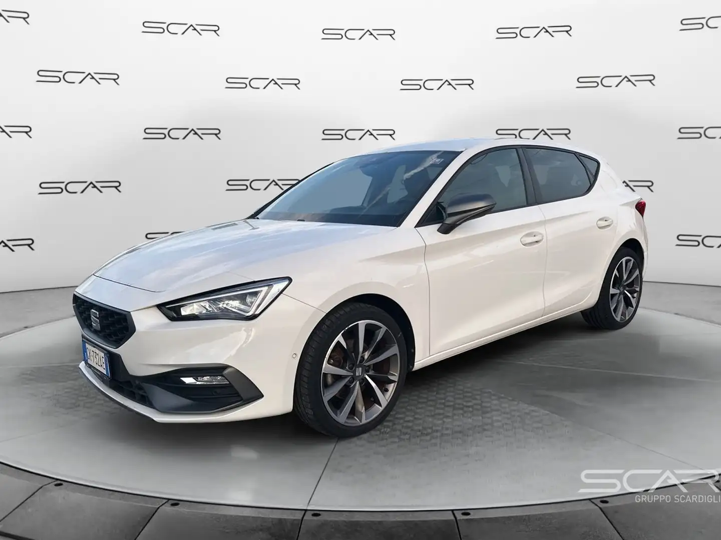 SEAT Leon Leon 1.5 TGI DSG FR Weiß - 1