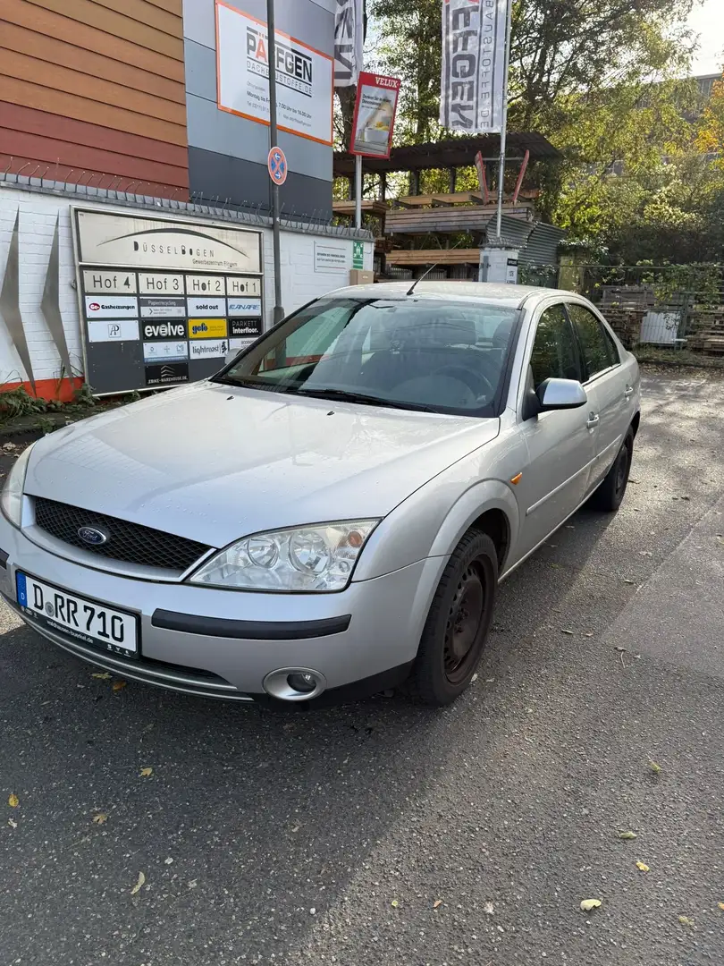 Ford Mondeo 1.8 Ambiente - 1